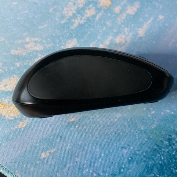 Logitech Computer Mouse - Picture 2 of 7